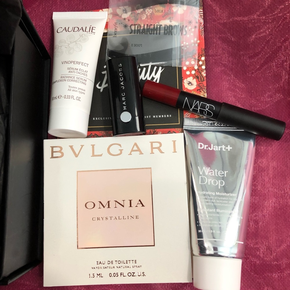 ๐ Beauty samples ๐ - Picture 2 of 3